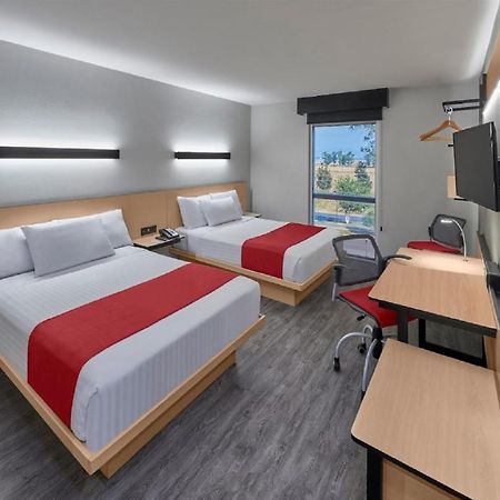 Hotel Best Place Express Zamora de Hidalgo Dış mekan fotoğraf